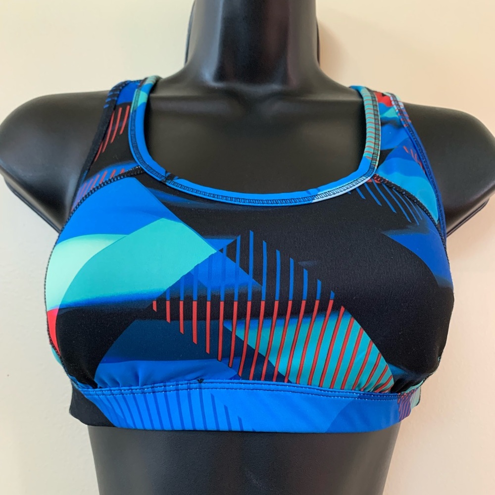 NWT Xersion Sports Bra - Small